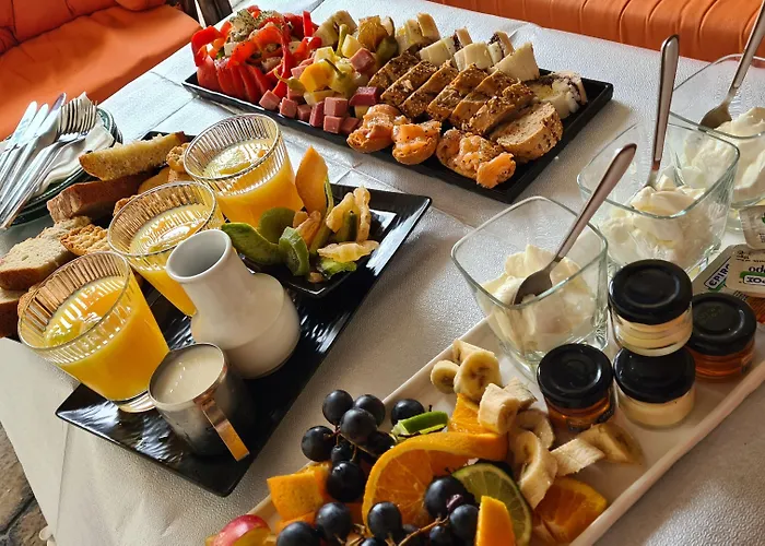 Petunia 2* Néos Marmarás