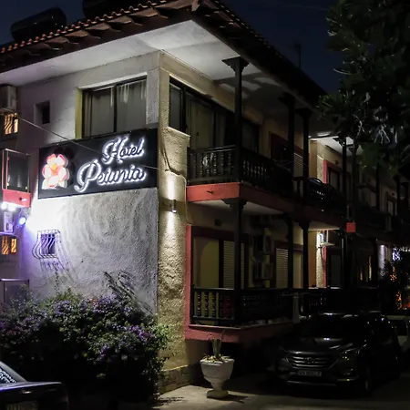 Petunia Hotel